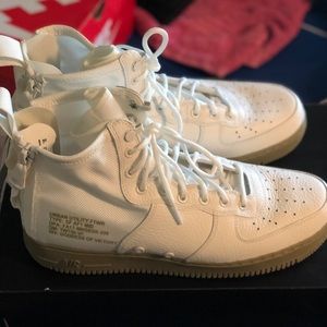 Sf Air Force 1 mid